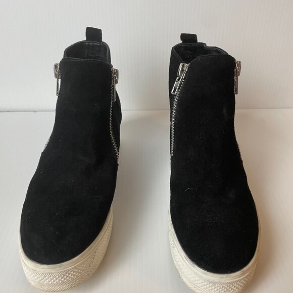 Steve Madden Wedgie Sneaker - Picture 2 of 4